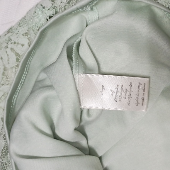 Lace Tiered Midi Skirt in Light Mint - Picture 3 of 6